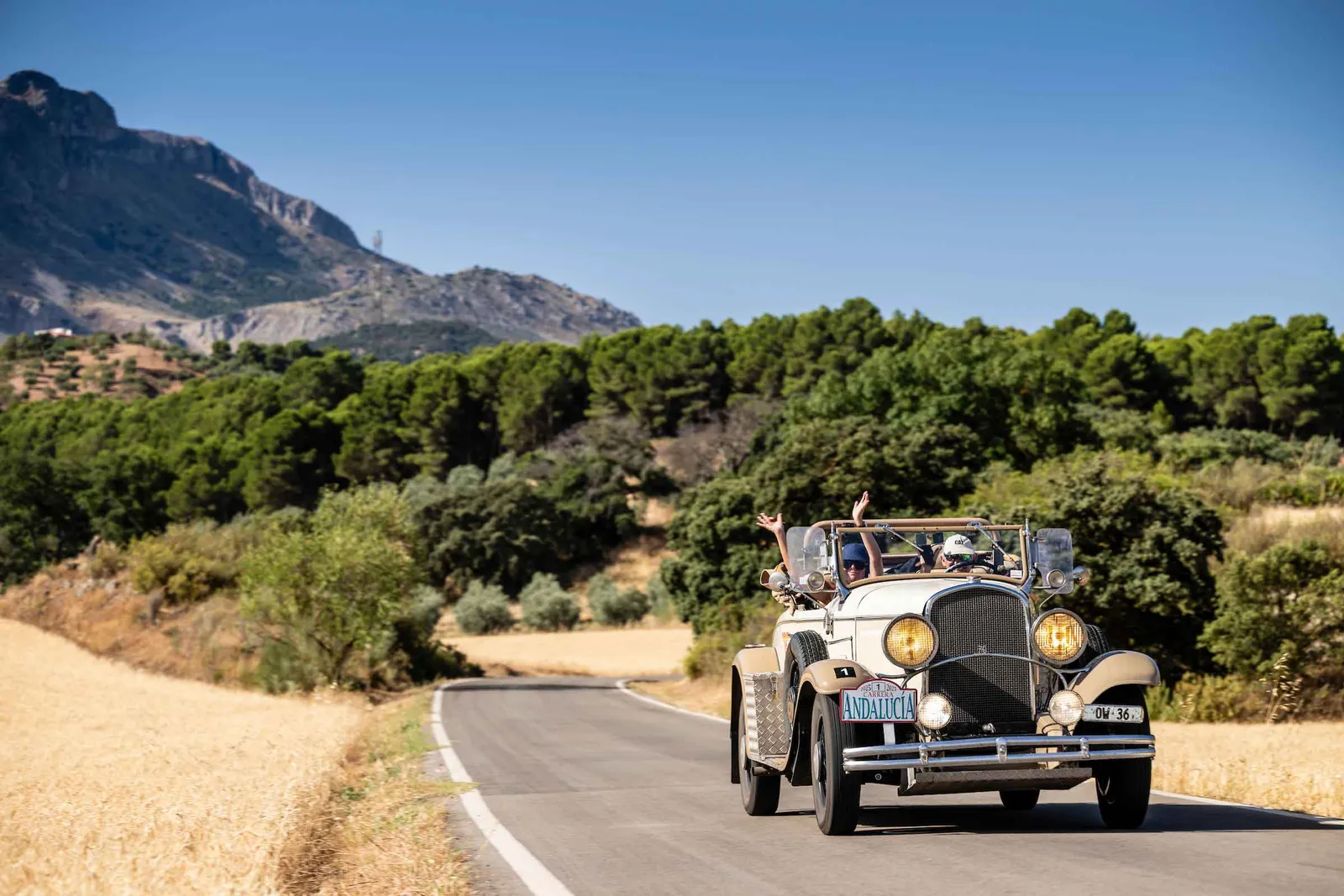 CARRERA ANDALUCIA HOT TO TROT IN SIZZLING SPAIN
