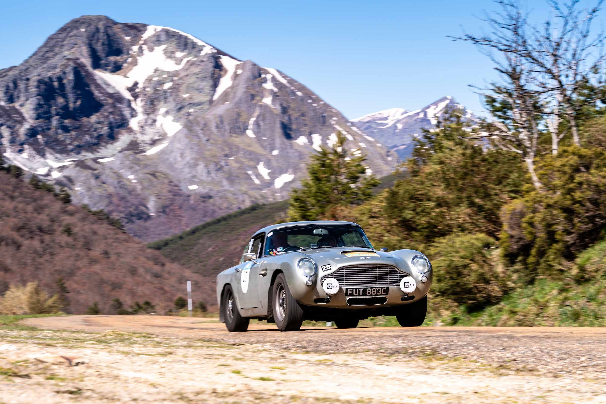 CARRERA ESPAÑA HAILED AS RALLY THE GLOBE'S BEST YET