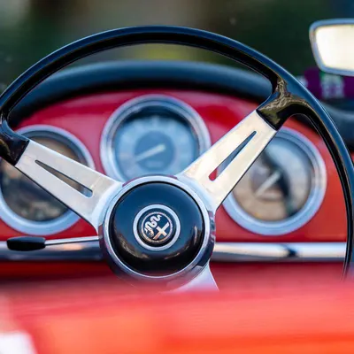 Carrera Riviera