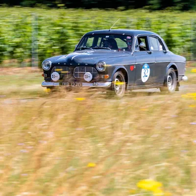 Carrera Riviera