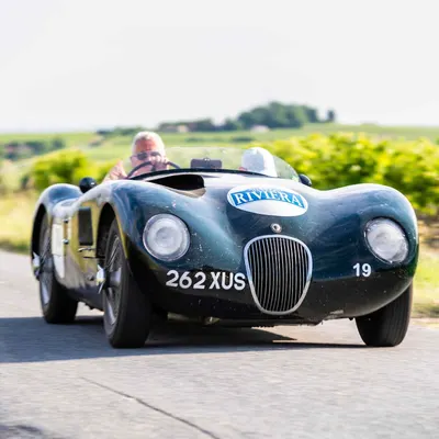 Carrera Riviera