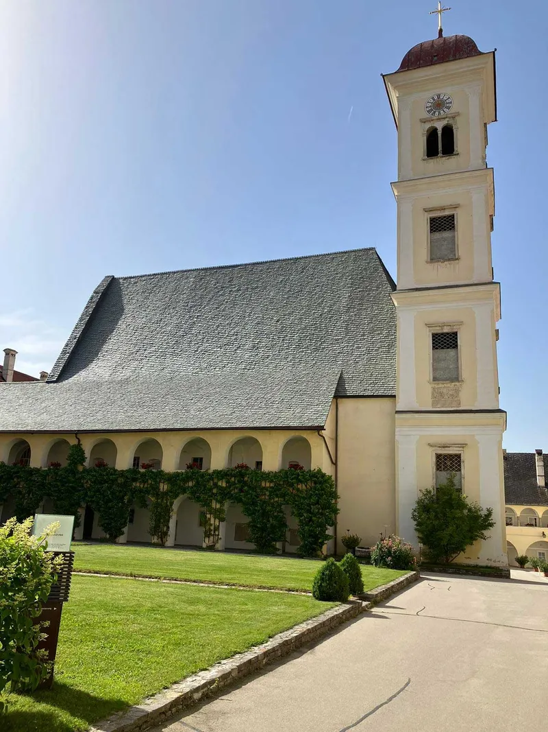 AUSTRIA TO ATHENS RECCE REPORT