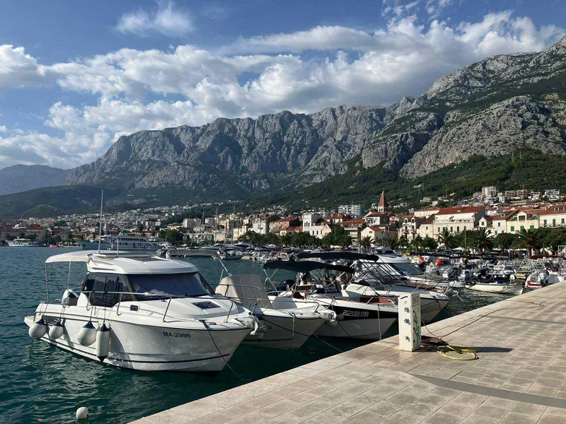 AUSTRIA TO ATHENS RECCE REPORT