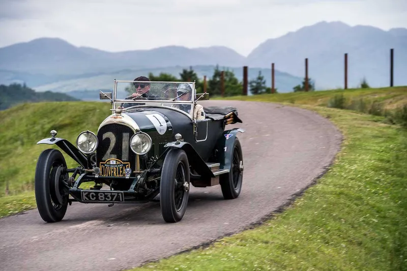 CLOVERLEAFS SERIES SHORTLISTED FOR HISTORIC MOTORSPORTS AWARD