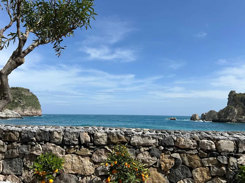 DISCOVERING SICILY