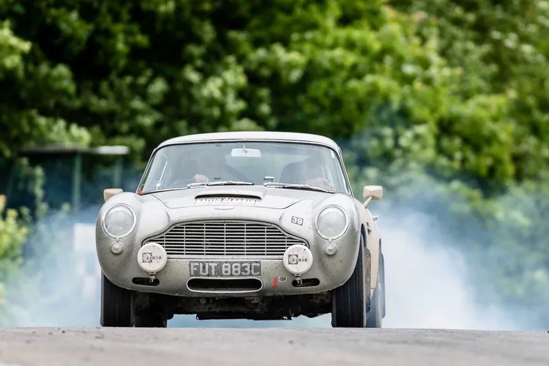 RALLY THE GLOBE COUNTS DOWN TO ITS CARRERA IBERIA DEBUT