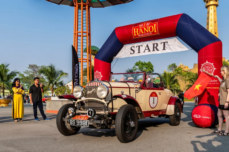 ROVER RULES ON RALLY THE GLOBE’S EPIC ROAD TO HANOI MARATHON