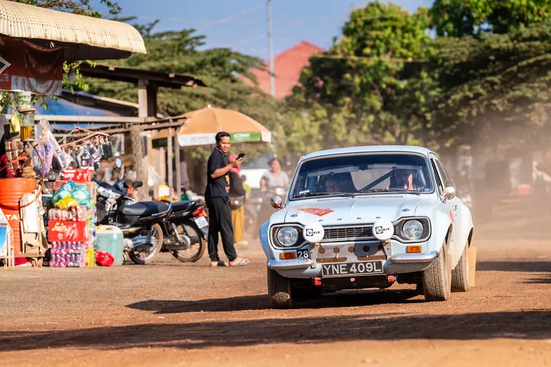 ROVER RULES ON RALLY THE GLOBE’S EPIC ROAD TO HANOI MARATHON
