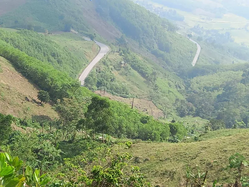 SURVEYING THE ROAD TO HANOI
