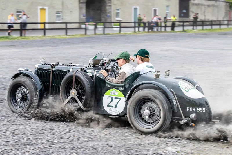 Vintage Shamrock 2024