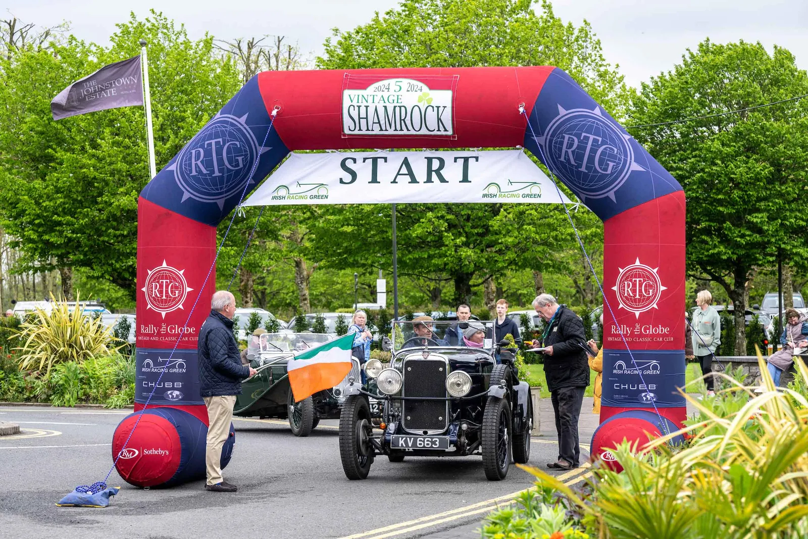 STUNNING SS JAGUAR POUNCES TO TAKE VINTAGE SHAMROCK SPOILS