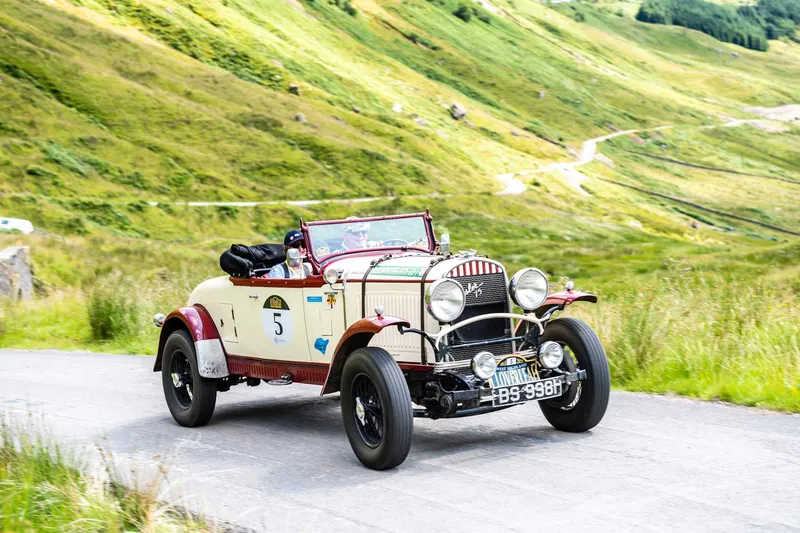 CLOVERLEAFS SERIES SHORTLISTED FOR HISTORIC MOTORSPORTS AWARD